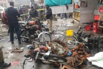 பாகிஸ்தானில் சக்தி வாய்ந்த குண்டு வெடிப்பு! குழந்தைகள் உட்பட 3 பேர் பலியான சோகம்