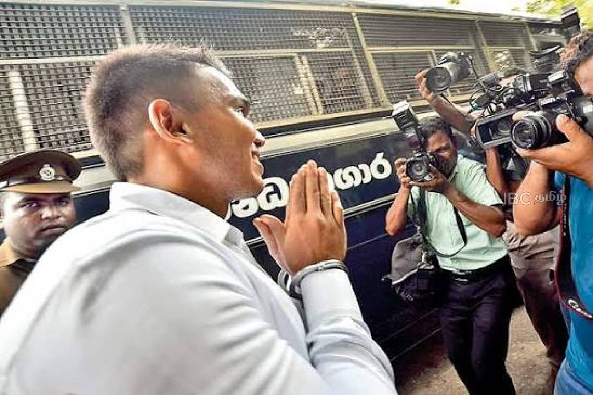 நாமல் கைது : குற்றச்சாட்டுக்களை நிராகரிக்கும் மொட்டு : அனுராதபுர பேரணி நிறுத்தப்படாது எனவும் சூளுரை | Rally Anuradhapura 12Th Will Not Be Stopped Slpp நாமல் கைது : குற்றச்சாட்டுக்களை நிராகரிக்கும் மொட்டு : அனுராதபுர பேரணி நிறுத்தப்படாது எனவும் சூளுரை | Rally Anuradhapura 12Th Will Not Be Stopped Slpp