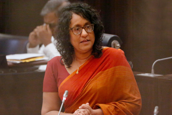 ரணில் விக்ரமசிங்கவை மருத்துவமனையில் சந்திக்கவில்லை- மீண்டும் வலியுறுத்தும் பிரதமர் | Pm Denies Meeting Ranil In Hospital