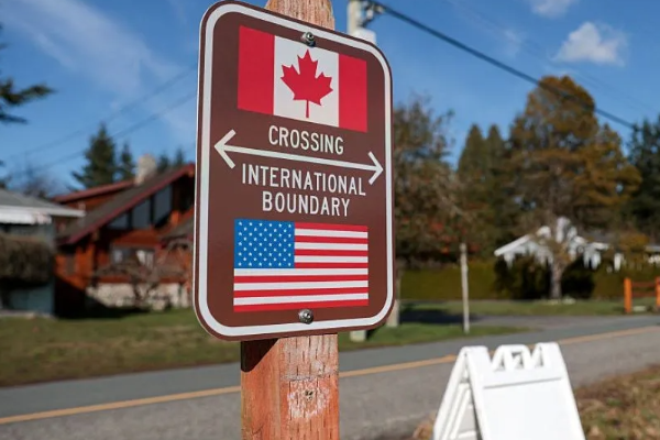 அமெரிக்கா சென்ற கனேடிய யுவதியை திருப்பி அனுப்பிய அதிகாரிகள்; கடும் அதிருப்தி | Us Closing Its Borders Canadians