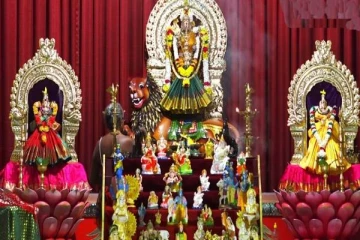 நவராத்திரி 8ம் நாளில் என்ன நைவேத்தியம் படைத்து வழிபட்டால் உடனடி பலன் கிடைக்கும்