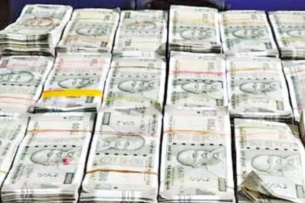 தேர்தல் விதிமுறை மீறல்- ஏடிஎம் மையத்திற்கு கொண்டு சென்ற ரூ.3 கோடியே 67 லட்சம் பறிமுதல் | Violation Election Crore Lakh Confiscated Atm