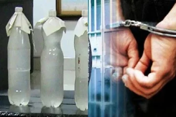 பிரபல பாடசாலையில் கசிப்பு விற்ற மாணவன் கைது