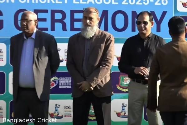 Bangladesh Cricket Team/M Nazmul Islam