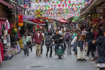 புதிய ரூபம் எடுக்கும் பிரபல நாடு - மொத்த மக்கள் தொகையில் 20% பேர் இப்படித்தான்..