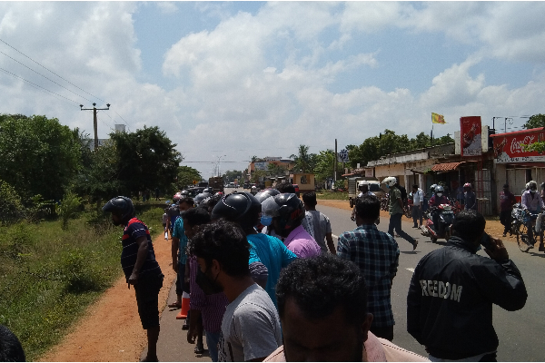 கிளிநொச்சி கால்வாயில் இனந்தெரியாத நபரின் சடலமாக! - ஐபிசி தமிழ்