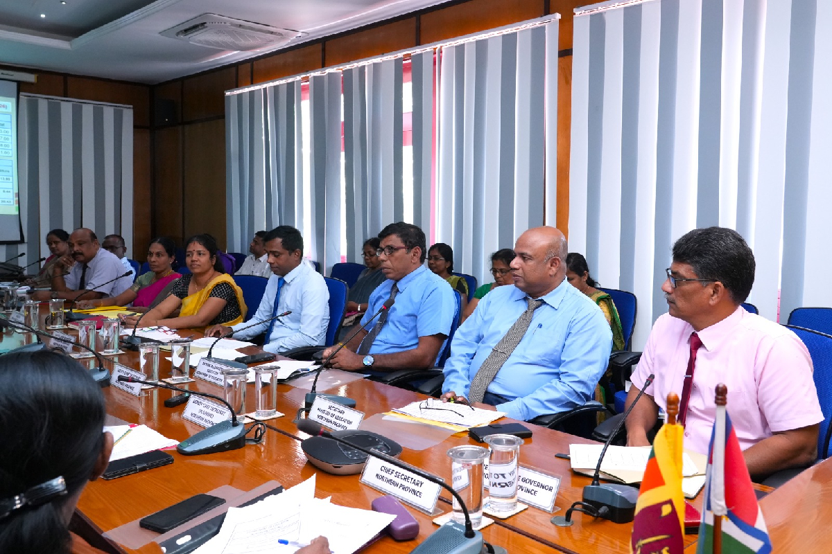 வடக்கு மாகாணத்தில் ஆசிரியர் இடமாற்றம் : ஆளுநரின் கண்டிப்பான உத்தரவு | Governor Order Transfer Teachers Northern Province