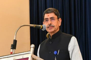 பள்ளிகளில் சேர மதமாற்றம் செய்ய வேண்டிய கட்டாயம் இருந்தது - ஆளுநர் ஆர்.என்.ரவி