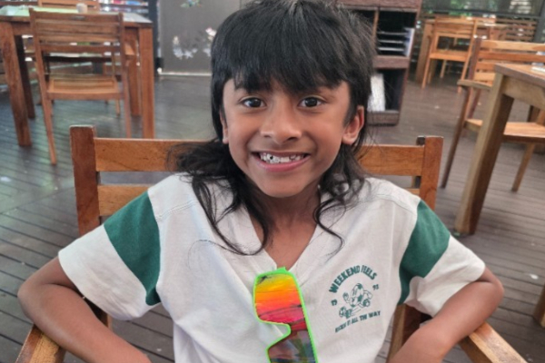 தலைமுடியை புற்றுநோய் நோயாளிகளுக்கு தானம் செய்யும் 9 வயது இலங்கை சிறுவன் ! | Sri Lankan Boy Donates His Hair To Cancer Patients