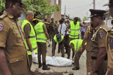 ஹம்பாந்தோட்டையில் மர்மமான முறையில் இடம்பெற்ற இரட்டை கொலை! விசாரணையில் வெளியான தகவல்