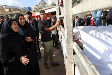 மத்திய கிழக்கு நாடுகளில் ட்ரம்பின் அரசு முறைப்பயணம்... காஸா மீது இஸ்ரேல் உக்கிரத் தாக்குதல்