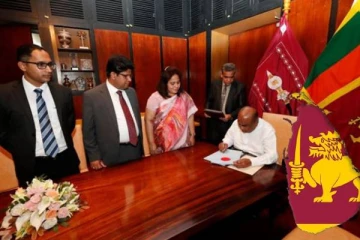 புதிய சட்டமூலங்களை சான்றுரைப்படுத்திய சபாநாயகர்