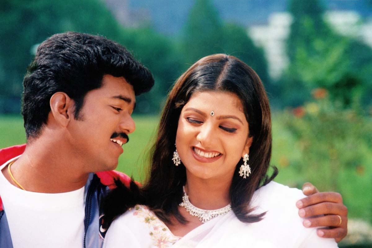 குடும்பத்துடன் விஜய்யை சந்தித்தது ஏன்? உண்மையை உடைத்த நடிகை ரம்பா | Actor Vijay Meet Rambha Family Hide Story குடும்பத்துடன் விஜய்யை சந்தித்தது ஏன்? உண்மையை உடைத்த நடிகை ரம்பா | Actor Vijay Meet Rambha Family Hide Story