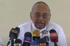 රජයට රට භාර දී ඇති තාවකාලිකවයි.. බූදල් සේ විකිණීමට අවසර දී නෑ.. විරුද්දව නැගී සිටින්න..- අගරදගුරුගෙන් දැඩි ප්රහාරයක්…