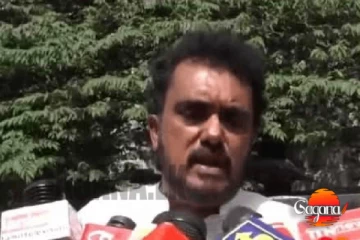 ජනපති සමාව ලැබිය යුතු අය අවු. 20-25 තියා ගත්ත නිලධාරීන්ගේ පැටිකිරිය එළියට