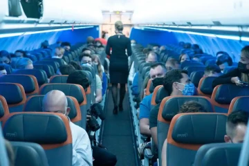 பிரபல நாட்டில் 13 பேருக்கு  ஒமிக்ரான் பாதிப்பு! வெளியான அதிர்ச்சித்தகவல்