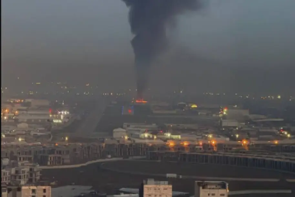 தொடரும் ஈரானின் தாக்குதல் ; ஐக்கிய அரபு அமீரகத்தில் இலங்கையர் உட்பட 58 பேரின் நிலை என்ன? | Status Of 58 Incl Sri Lankans Uae Update தொடரும் ஈரானின் தாக்குதல் ; ஐக்கிய அரபு அமீரகத்தில் இலங்கையர் உட்பட 58 பேரின் நிலை என்ன? | Status Of 58 Incl Sri Lankans Uae Update