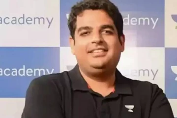 ரூ.33,000 மதிப்புள்ள T-shirt அணிந்த CEO.., சம்பள உயர்வு இல்லை என கூறியதால் நெட்டிசன் கொந்தளிப்பு