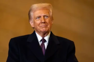 கனடாவுடனான வர்த்தகப் பேச்சுவார்த்தையை முடிவுக்கு கொண்டுவரும் ட்ரம்ப்!