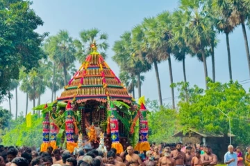 மிக சிறப்பாக இடம்பெற்ற யாழ்ப்பாணம் ஸ்ரீ வரதராஜப்பெருமாள் தேர்