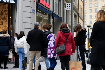 சுவிட்சர்லாந்தில் கடுமையாக்கப்படும் கோவிட் சட்டங்கள்! தமிழ் சமூகம் கவனிக்க வேண்டியவை