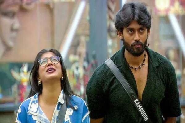 பிக்பாஸ் வீட்டில் பாருவுக்கு ஆதரவாக பேசிய அம்மா! தாறுமாறாக கலாய்த்து தள்ளும் நெட்டிசன்கள் | Bigg Boss Tamil Season 9 Paaru Mom Talk Viral