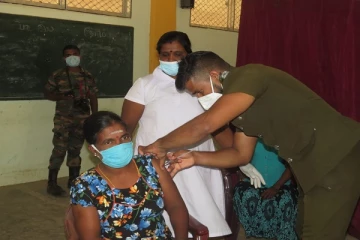 முல்லைத்தீவு மாந்தை கிழக்கு   பகுதியில் தடுப்பூசி செலுத்தும் நடவடிக்கை முன்னெடுப்பு