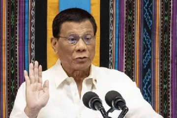 அரசியலிலிருந்து ஓய்வு பெறப்போவதாக பிலிப்பைன்ஸ் அதிபர் அறிவிப்பு