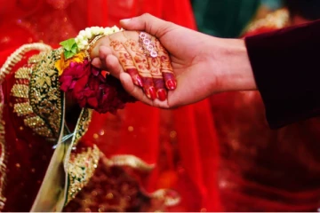 பாகிஸ்தானில் பயங்கரம்; இளம் ஜோடி ஆணவக்கொலை