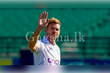 තවත් ප්‍රබල ක්‍රිකට් තරුවක් පිටියට සමුදේ..