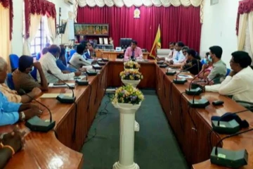 யாழில் எரிபொருள் மற்றும் எரிவாயு விநியோகம் தொடர்பாக விசேட கலந்துரையாடல் (Photos)