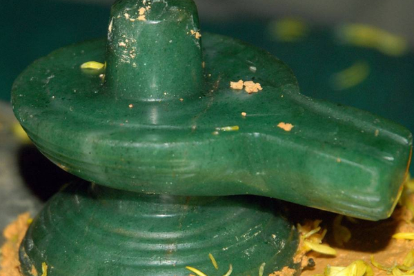 பலரும் அறிந்திடாத சக்திவாய்ந்த லிங்கம்- மார்கழி மாதத்தில் மட்டுமே காணலாம் | Tiruchengode Maragatha Lingam Margazhi Worship பலரும் அறிந்திடாத சக்திவாய்ந்த லிங்கம்- மார்கழி மாதத்தில் மட்டுமே காணலாம் | Tiruchengode Maragatha Lingam Margazhi Worship