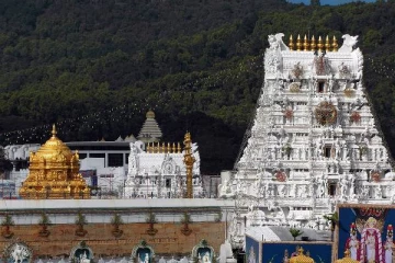 இந்தியாவின் பணக்கார கோவில்... விராட் கோலி, தோனியின் சொத்து மதிப்பை விட வருமானம் அதிகம்