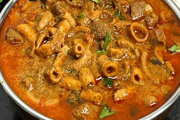 Kudal Kuzhambu: கிராமத்து சுவையில் ஆட்டு குடல் குழம்பு... ஹோட்டல் சுவையே தோற்றுப்போயிடும் | How To Make Village Style Goat Intestine Kuzhambu