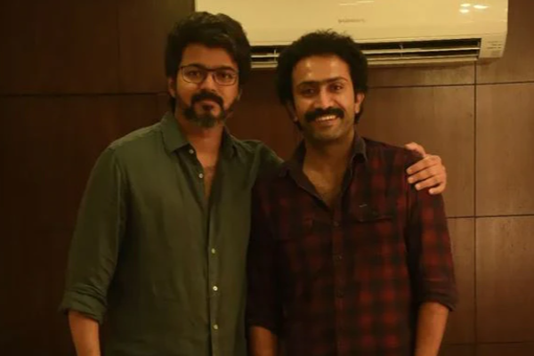 இதுக்கூட தெரியாம படம் எடுத்துருக்காங்க.. பீஸ்ட் படத்தை திட்டித்தீர்த்த அப்படத்தில் நடித்த நடிகர் | Actor Shine Tom Scold Beast Movie