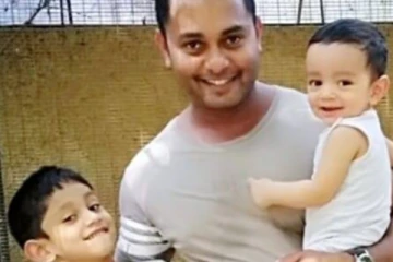 මගේ පොඩි දුර්වලතාවයක් තියෙනව ඇය ඒ දේ බලාපොරොත්තු වෙන්නෙත් නැහැ හිත හදාගෙන ඉන්නේ - විශ්ව ලන්කා (PHOTOS))