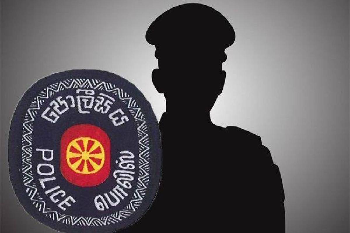 சீதுவையில் இலஞ்சம் பெற்ற உதவி காவல்துறை அதிகாரி கைது | Police Constable Arrested For Accepting A Bribe
