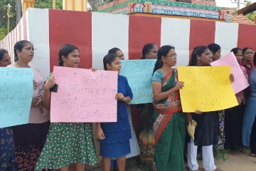 எமக்கு மதுக்கடை வேண்டாம்; யாழில் எதிர்ப்புப் போராட்டம்