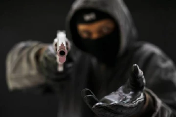 பணத்தை ஆட்டையப்போட்டு சாரி கேட்ட கொள்ளையன் - பாதிக்கப்பட்டவருடன் இன்ஸ்டா ஐடி பகிர்வு!