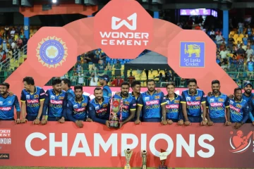 இந்தியாவை தோற்கடித்து வரலாற்று வெற்றியை பெற்றது இலங்கை அணி