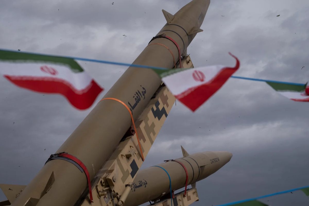 இஸ்ரேல் மீது திருப்பி அடிக்கும் ஈரான்; கதிகலங்கும் உலகம்! | Iran Missile Attack On Israel World Is In Shock