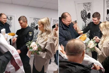 ரஷியா - உக்ரைன் போர் உக்கிரத்தில் பதுங்குகுழியில் இடம்பெற்ற திருமணம்!