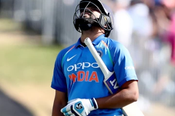 ரோகித் சர்மா சதம் அடிக்க முடியாம திணற என்ன காரணம்? இதான் அவர் பிரச்சனை என்கிறார் ஜாம்பவான்