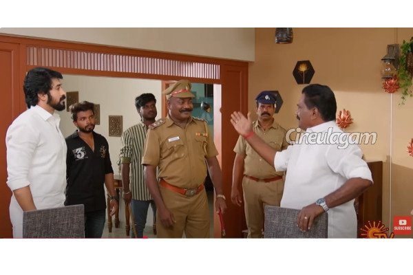 ஈஸ்வரியை சீக்ரெட்டாக வந்து சந்தித்த நபர், பிரச்சனையில் சிக்கப்போகும் குணசேகரன்... எதிர்நீச்சல் தொடர்கிறது புரொமோ | Ethirneechal Thodargiradhu Serial Promo 14 Aug