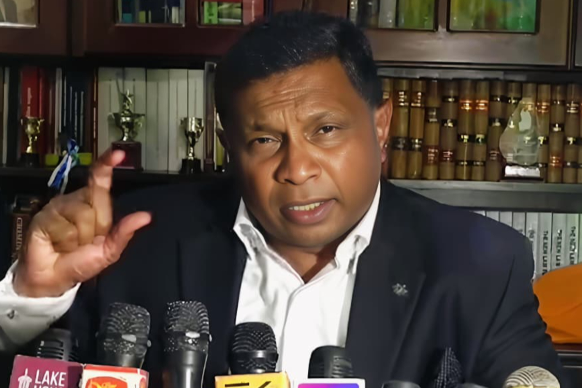 21 நாட்களுக்கு முன்னர் கிடைத்த இரகசிய தகவல்! உயிர்த்த ஞாயிறு தாக்குதல் தொடர்பில் சர்வதேச எச்சரிக்கை.. | Srilanka Bomp Blast Attorney Maithri Gunaratne 21 நாட்களுக்கு முன்னர் கிடைத்த இரகசிய தகவல்! உயிர்த்த ஞாயிறு தாக்குதல் தொடர்பில் சர்வதேச எச்சரிக்கை.. | Srilanka Bomp Blast Attorney Maithri Gunaratne
