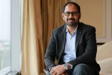 படிப்பை பாதியில் நிறுத்தி ரூ.20,000 கோடி சாம்ராஜ்ஜியத்திற்கு அதிபதியான ஈரோட்டுக்காரர்.., யார் இந்த தமிழர்?