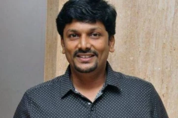 பிரபல பாடகர் ஹரிஷ் ராகவேந்திராவின் மகளா இவர்?- இவ்வளவு அழகாக பாடுகிறாரே, வீடியோவுடன் இதோ