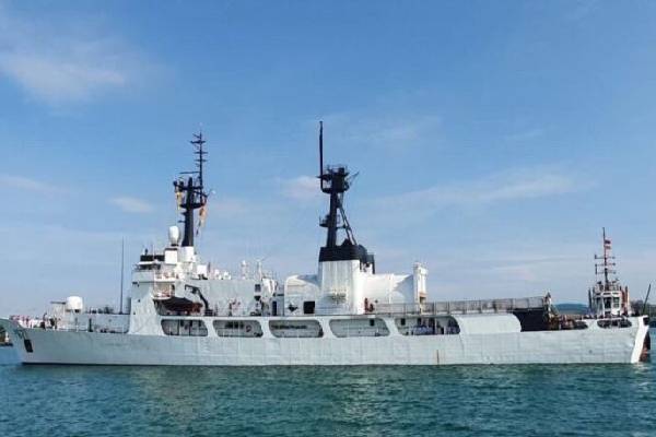 இலங்கை கடல் எல்லைக்குள் நுழைந்த ரஷ்ய போர்க் கப்பல்கள் | Russian Warships Entered Sri Lankan Sea இலங்கை கடல் எல்லைக்குள் நுழைந்த ரஷ்ய போர்க் கப்பல்கள் | Russian Warships Entered Sri Lankan Sea