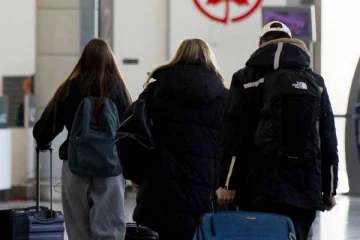 கனடாவுக்கு செல்ல வேண்டாம்...எச்சரித்த அமெரிக்கா