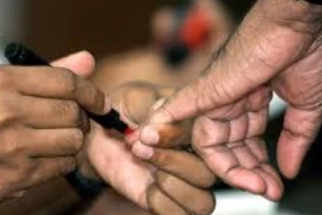 ඡන්දය අයිතිය සම්බන්ධව මෙරට පළමු වතාවට කරන්න යන දේ මෙන්න.(VIDEO)